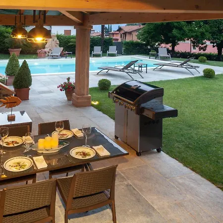 Willa Sleeps 7 Pool Air Con Wifi Oliveto Lario