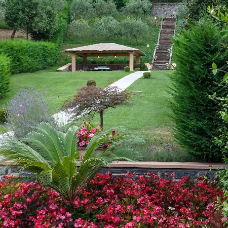 Sleeps 7 Pool Air Con Wifi